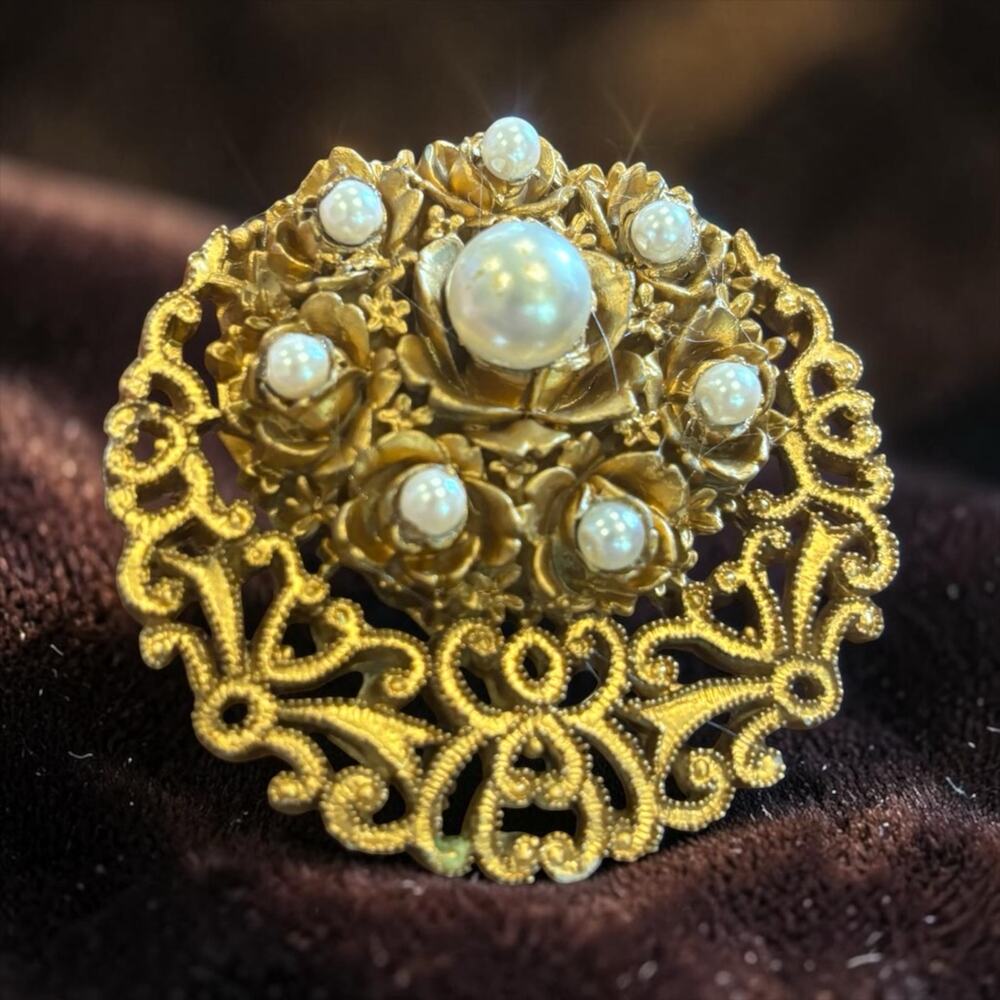 Vintage Early Plastic Floral Brooch Faux Pearl Bouquet Romantic Cottagecore Pin